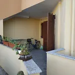 Alma House شقة *