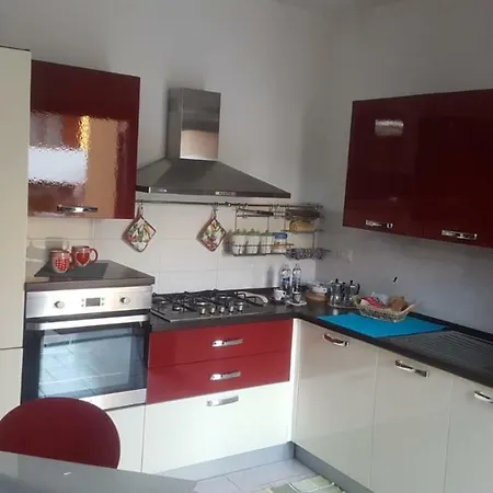 Alma House Apartment *