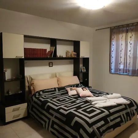 Alma House Apartment *
